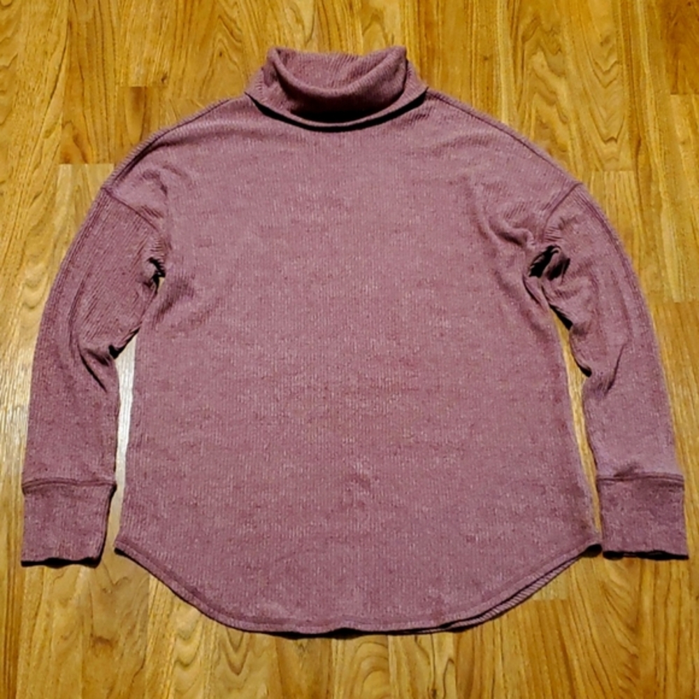 American Eagle Soft Ribbed Turtleneck Top Womens Size M Mauve Pink Color